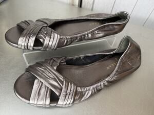 COLE HAAN X NikeAir ELLIE Pewter Silver Peep Toe Flats Shoes Size 7.5